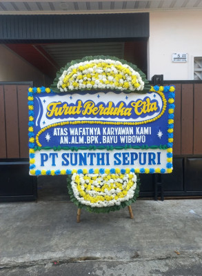 Papan Bunga Duka di Kaligangsa